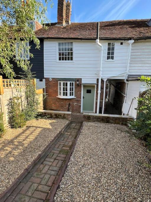The Cottage, 13 Golden Sq. Tenterden Esterno foto
